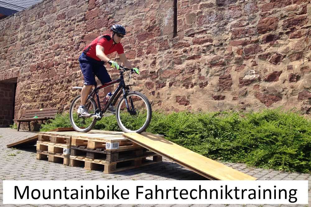 Mountainbike Fahrtechniktraining in Nideggen
